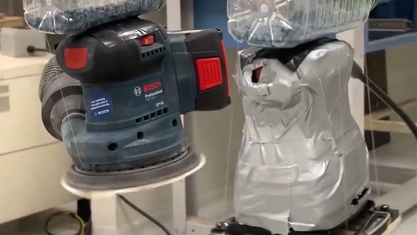Lixadeira roto-orbital à bateria Bosch GEX 185-LI em ação